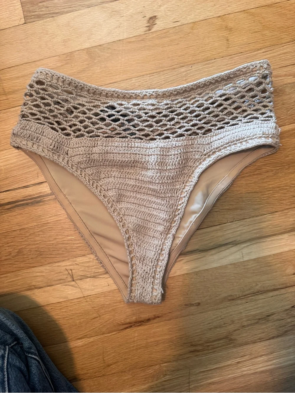 Beach Riot Brinley Crochet High-Waist Bikini Bottom - Beige Tan